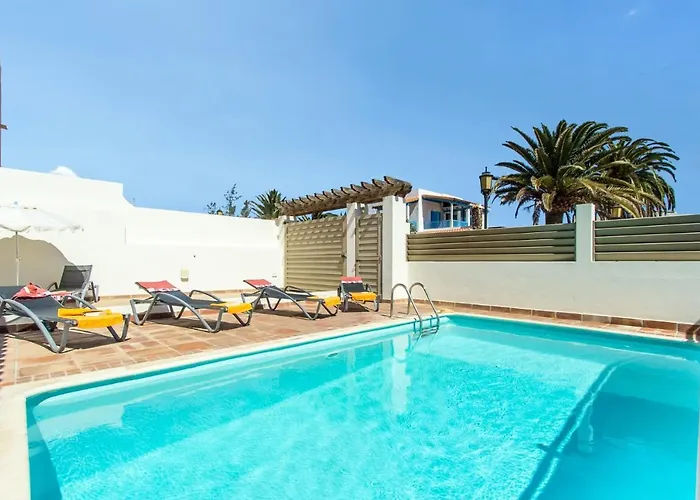 Juliana By * Corralejo