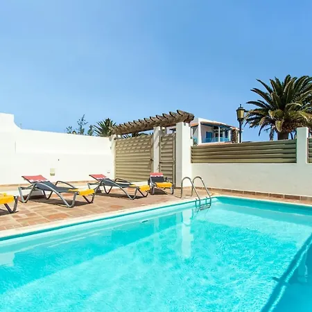 Juliana By * Corralejo